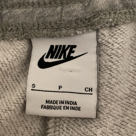 Gray Nike Sweatpants - Picture 4 of 4